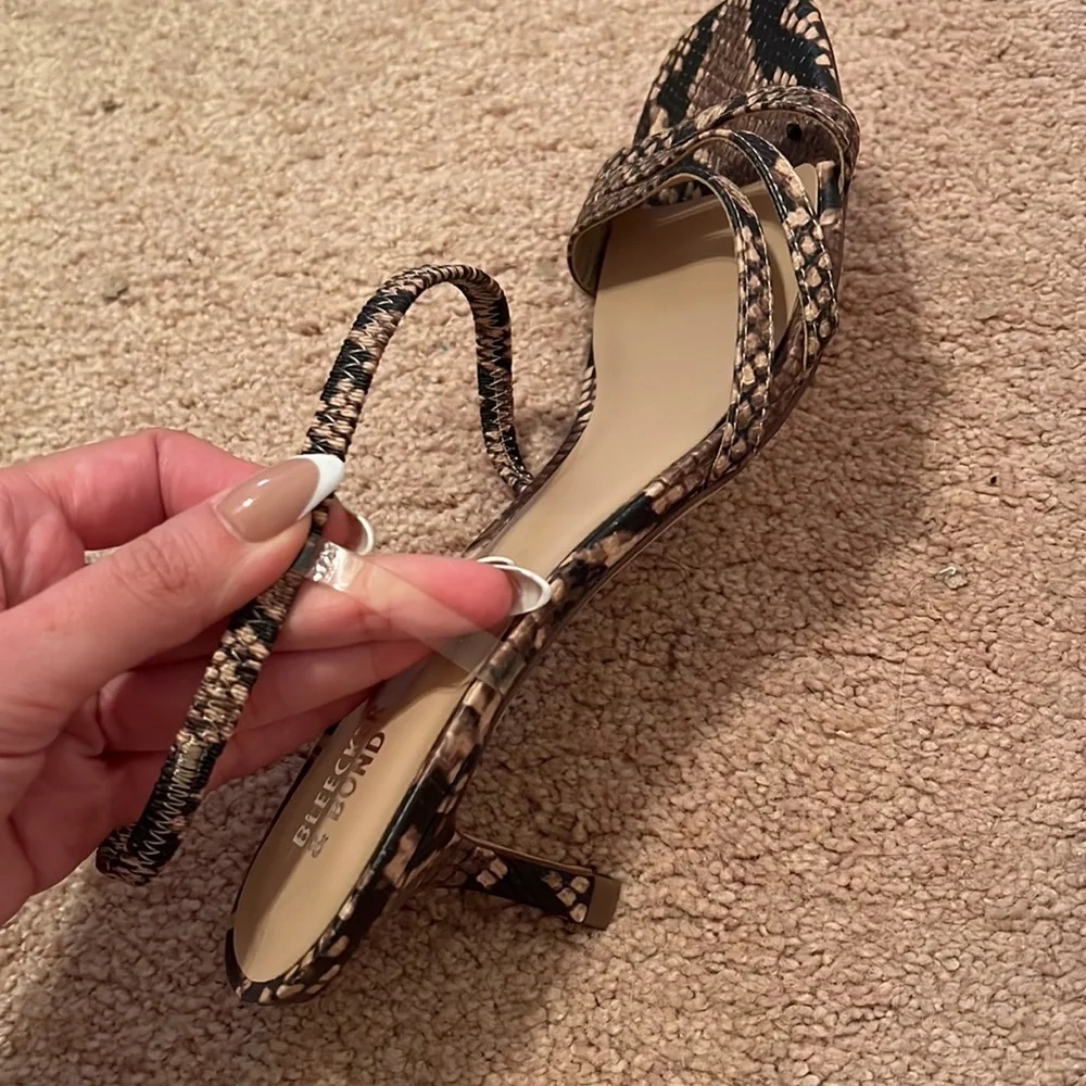 Women's Snake-Print Strappy Sandals - Brown/Black